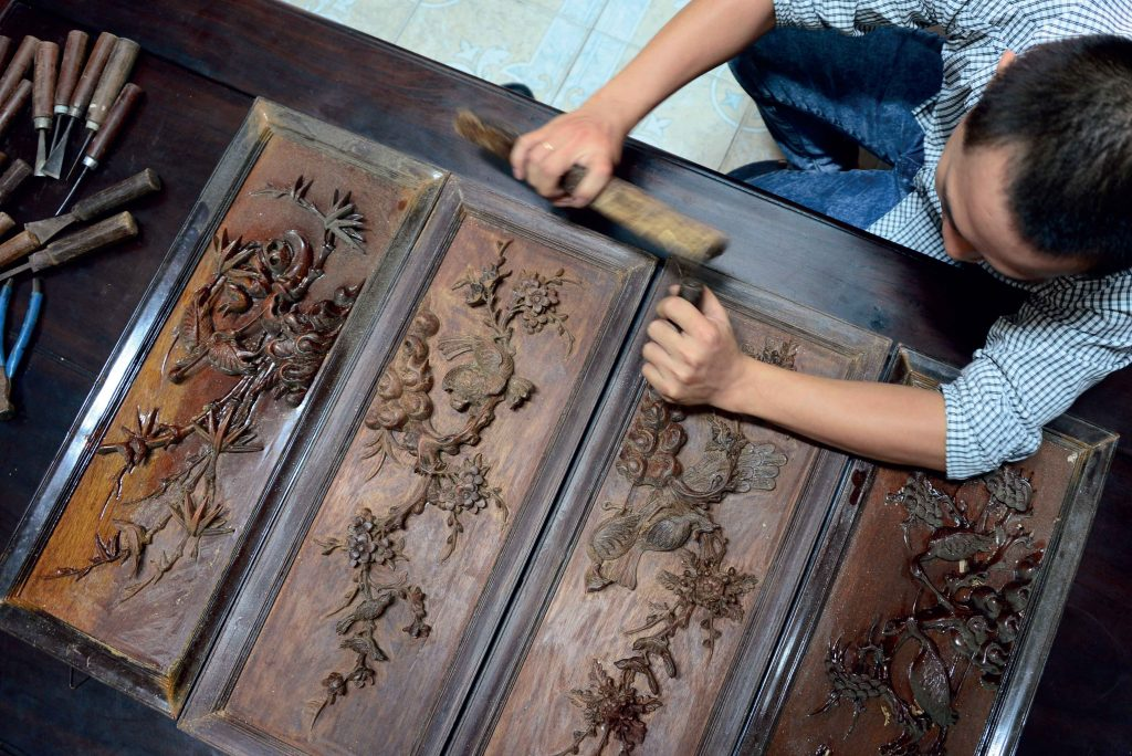 Phục Chế Đồ Gỗ Cổ, Đồ Gỗ Cũ Chuyên Nghiệp Tại TP.HCM - Tính Đồ Gỗ